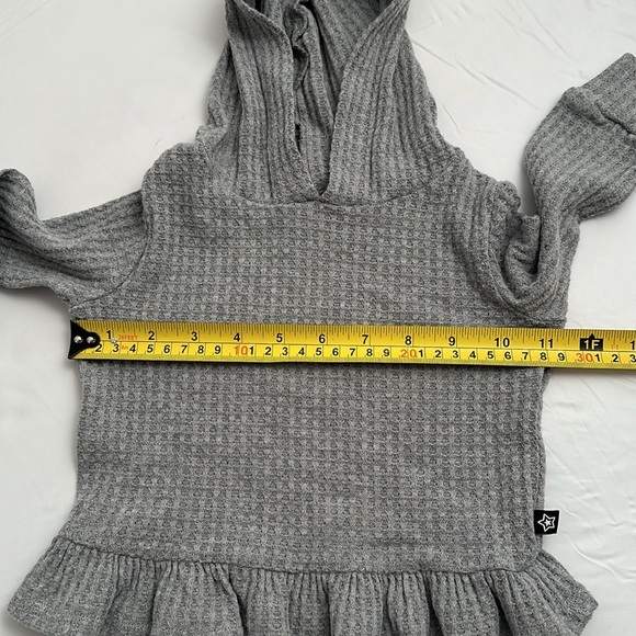Pixie Lane gray waffle knit long sleeve hoodie top - Picture 3 of 6
